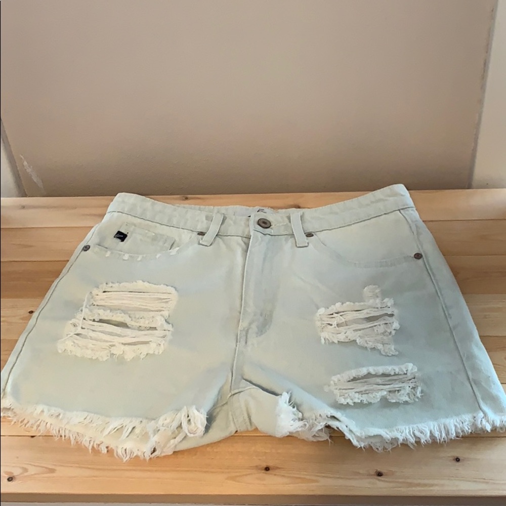 Shorts, never wore